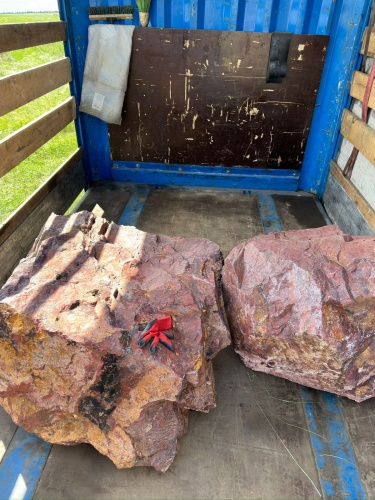 Ландшафтные глыбы красно-фиолетовые 200-1000 килограмм купить в Орехово-Зуевом