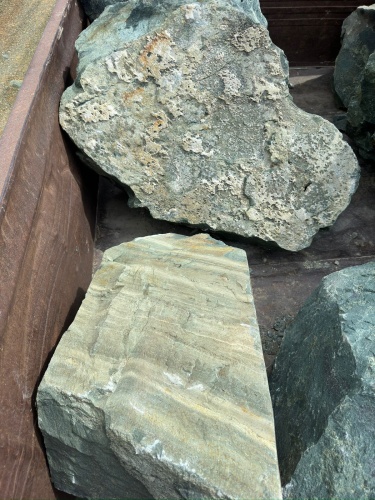 Ландшафтные глыбы зелёные 200-500 килограмм купить в Орехово-Зуевом