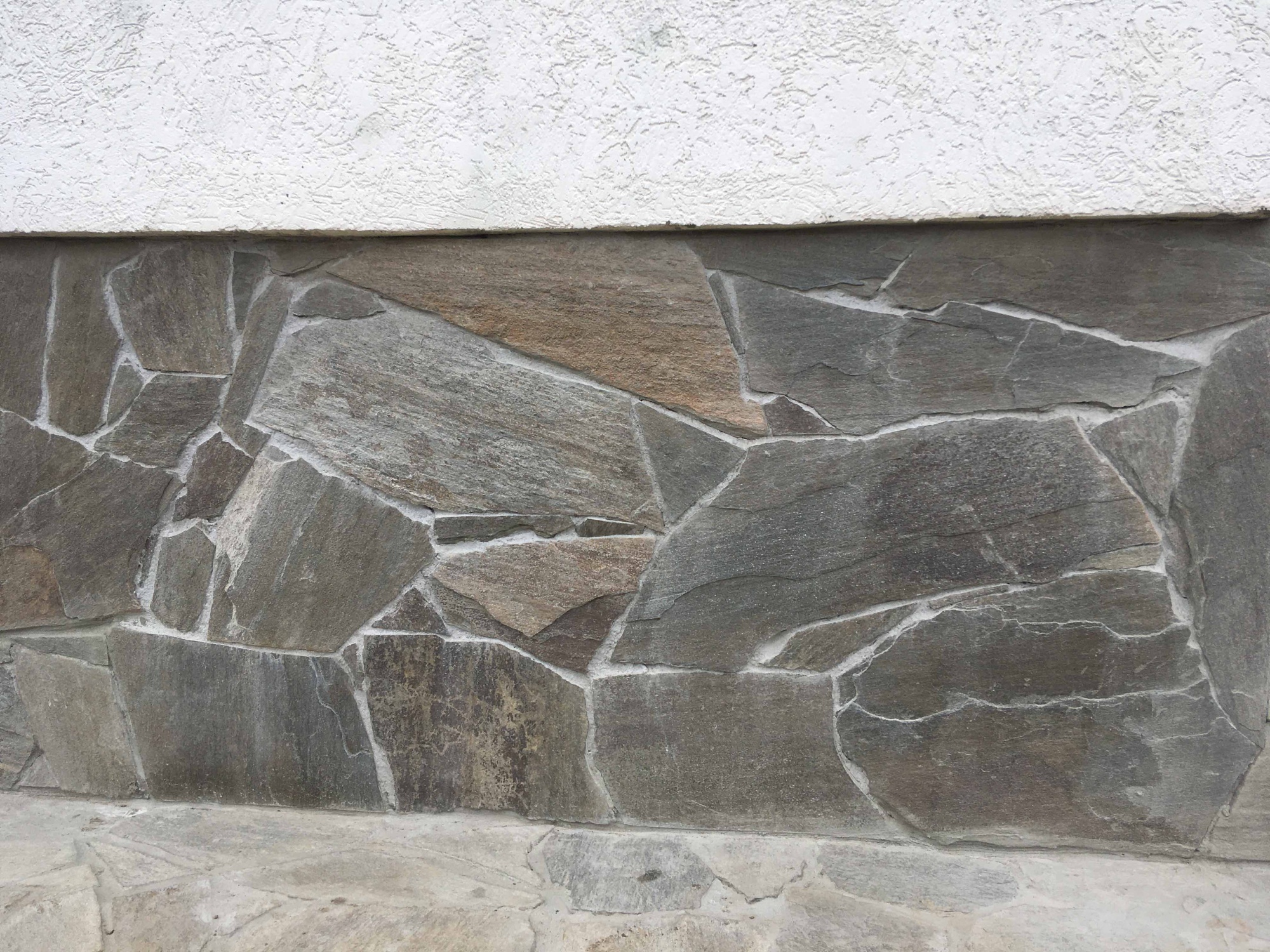 Плитняк златолит Уральский  для фасада купить в Орехово-Зуевом