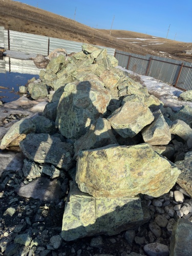Камни для ландшафтного дизайна зелёные 10-60 килограмм купить в Орехово-Зуевом