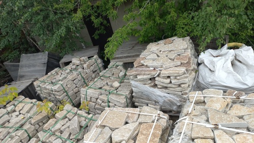 Гранитный плитняк галтованный для парковки купить в Орехово-Зуевом