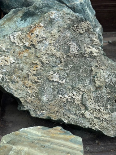 Ландшафтные глыбы зелёные 200-500 килограмм купить в Орехово-Зуевом