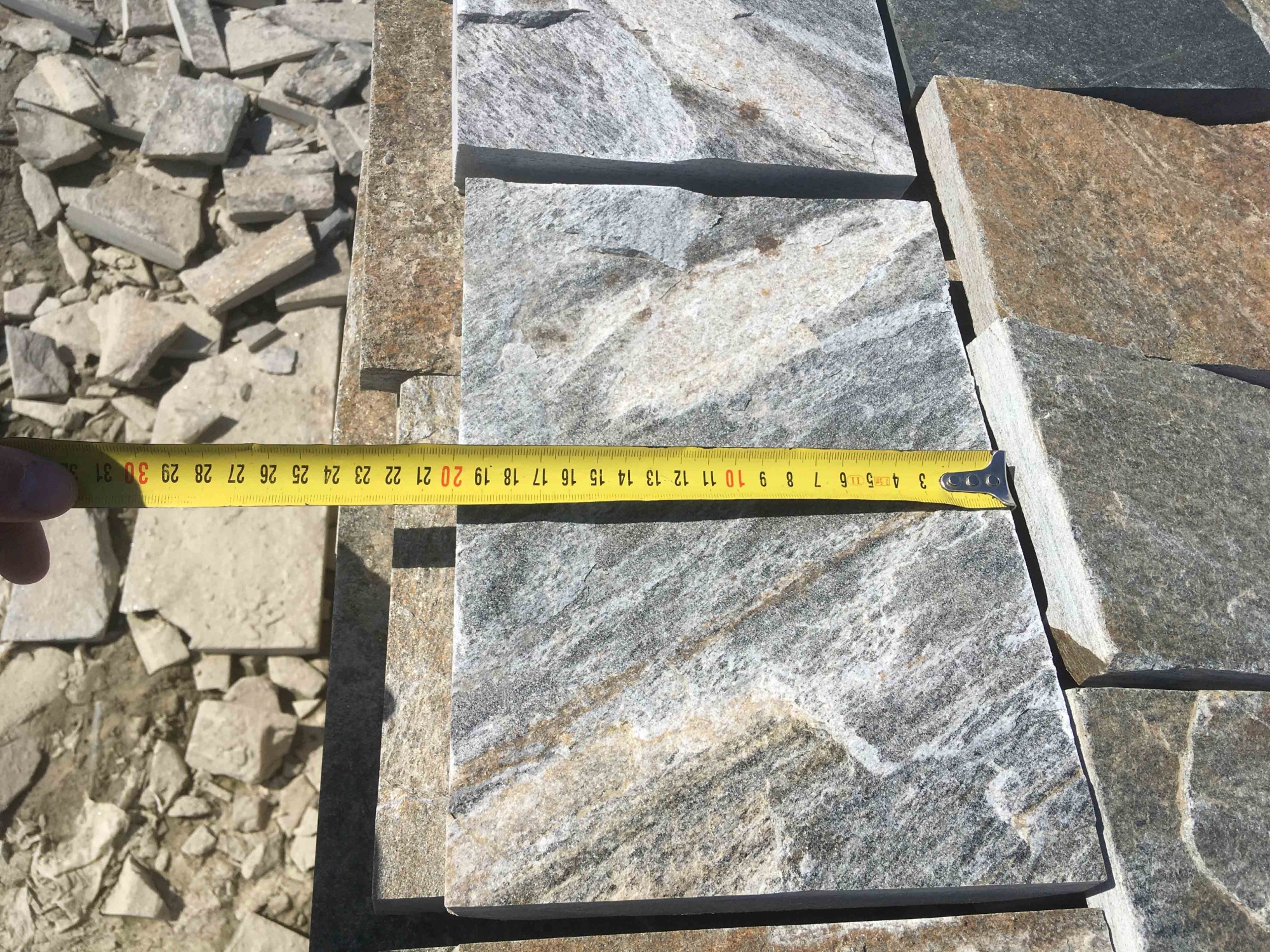 Плитка пилёная златолит Уральский для фасада купить в Орехово-Зуевом