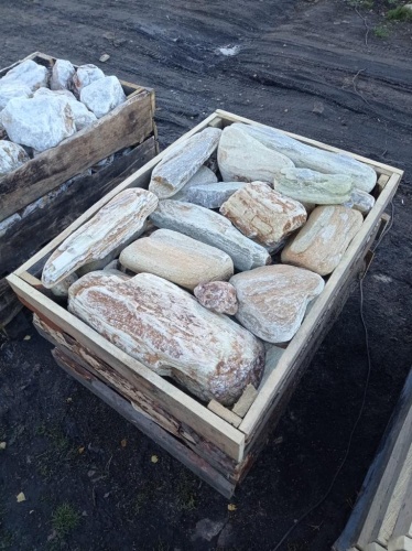 Златолит жёлтый, жёлто-зелёный глыбки и валуны для ланшафтного дизайна купить в Орехово-Зуевом